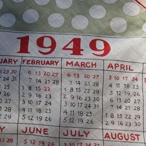 Vintage-Inspired Red and Green Scarf